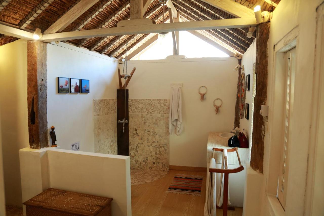 Villa Sentosa, Cheerful 3-Bedroom Villa With Pool Quần đảo Gili Ngoại thất bức ảnh