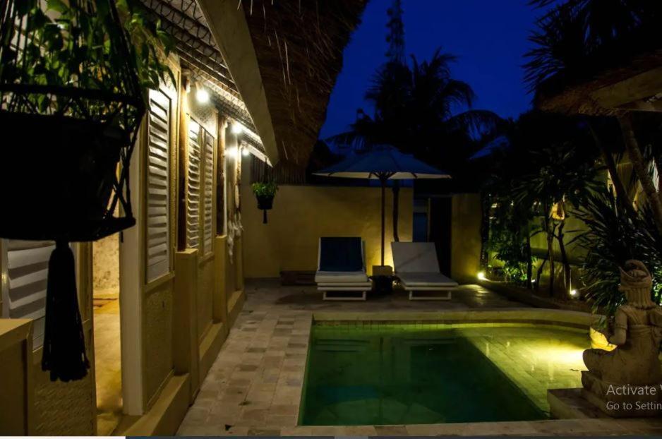 Villa Sentosa, Cheerful 3-Bedroom Villa With Pool Quần đảo Gili Ngoại thất bức ảnh